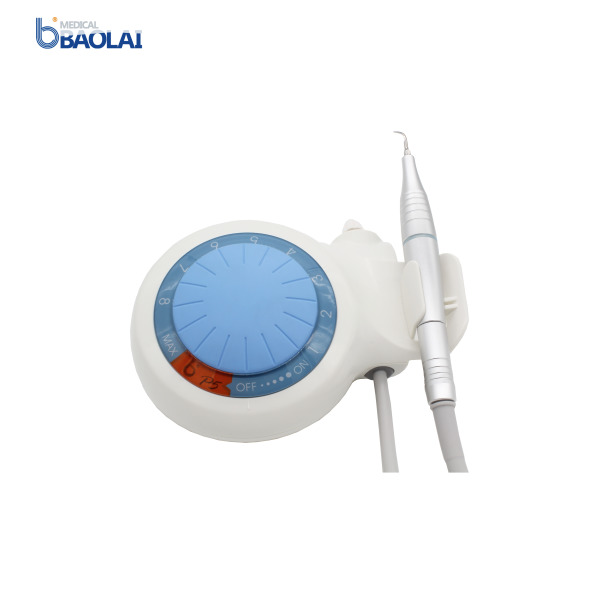 P5 ultrasonic scaler 